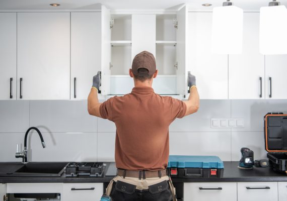 How Long Does It Take To Install Kitchen Cabinets [Timeline]